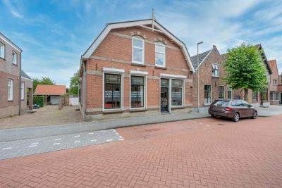 Eengezinswoning, halfvrijstaande woning Dorpsstraat 20 in Hagestein