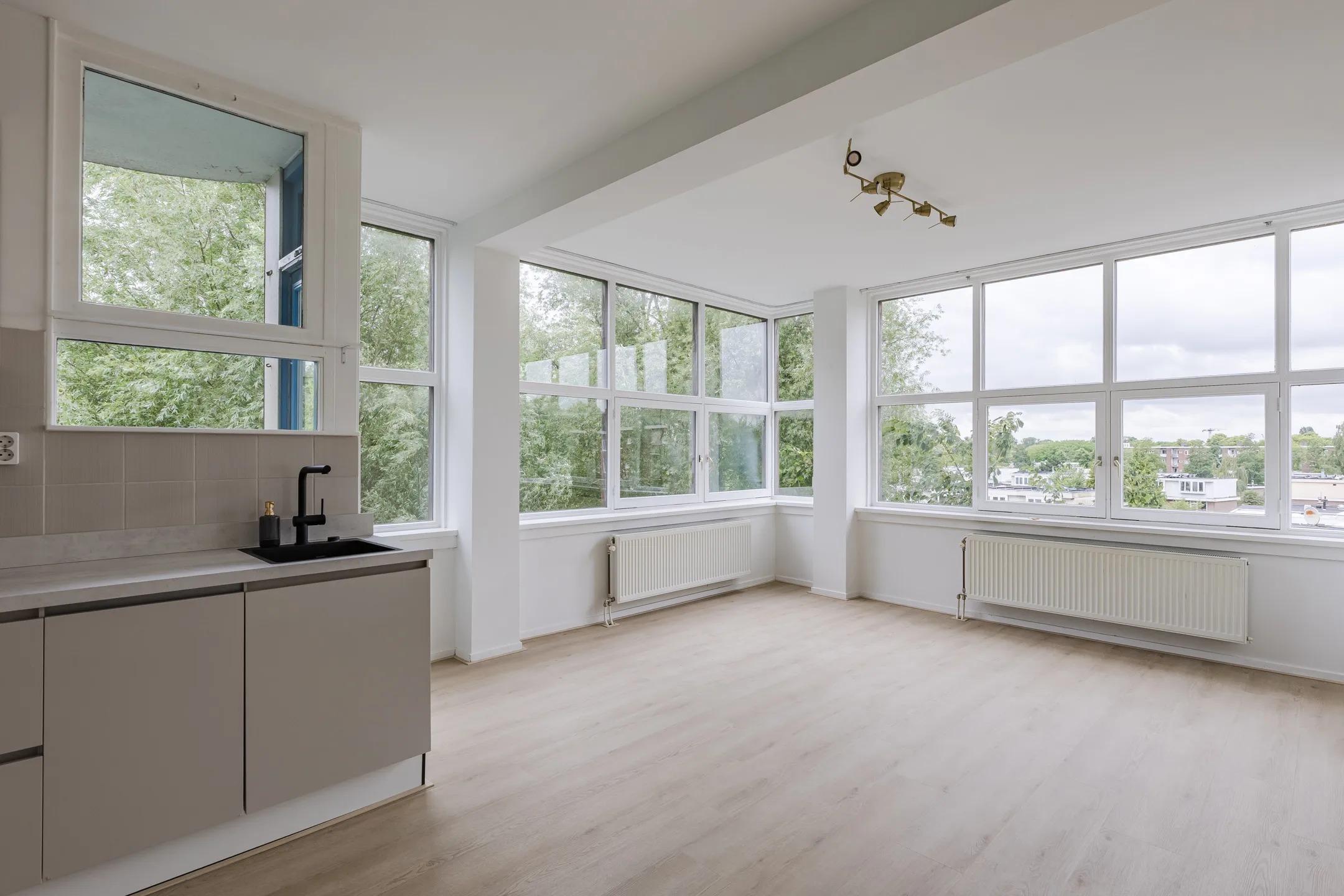 Bovenwoning Harry Koningsbergerstraat 174 in Amsterdam
