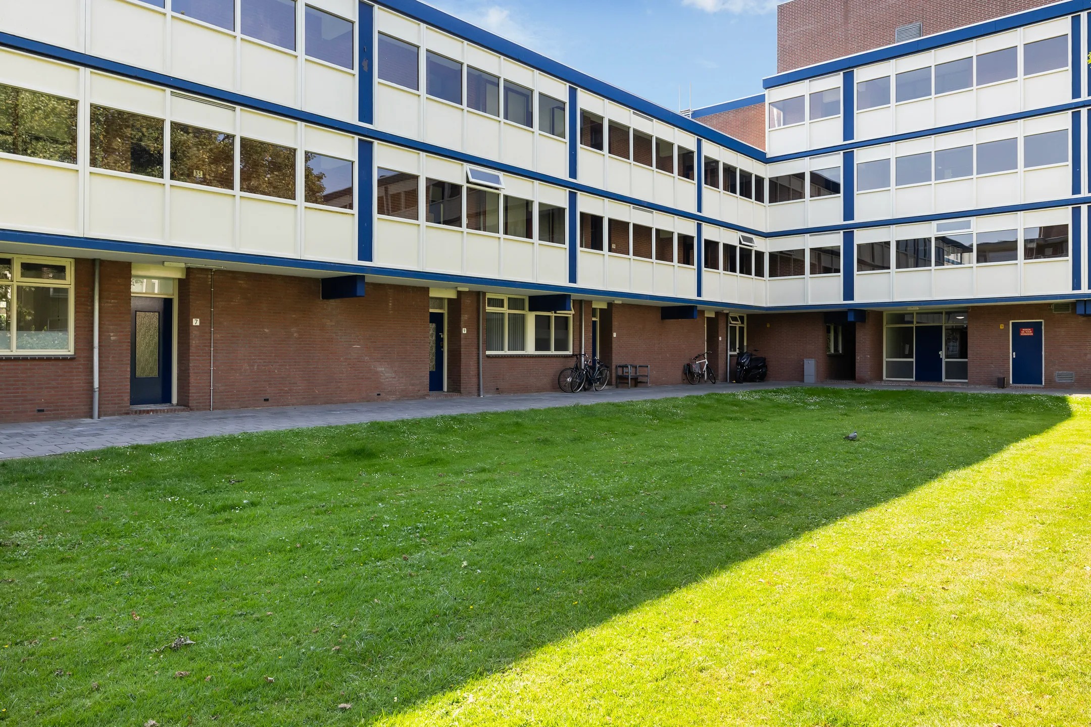 Galerijflat Bellevuestraat 9 in Dordrecht