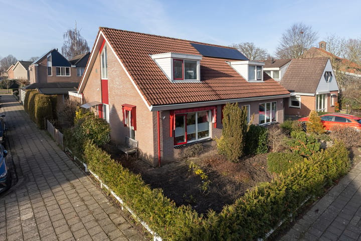 Halfvrijstaande woning (semi-bungalow) Kievitstraat 56 a in Neede