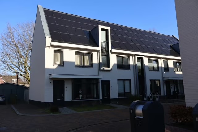 Tussenwoning Willibrordushof 8 in Waalre