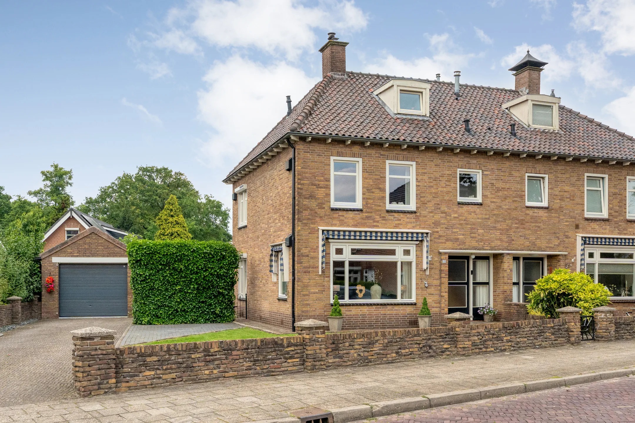 2-onder-1-kapwoning Oosteinde 51 Vriezenveen