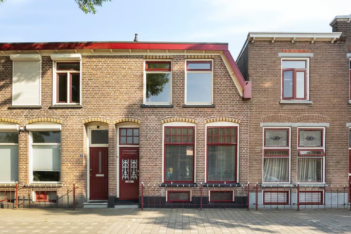 Tussenwoning Burg. Van Suchtelenstraat 3 in Deventer