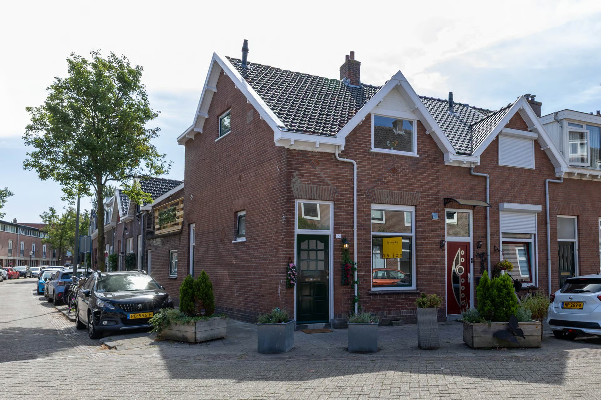 Hoekwoning Geervlietsestraat 5 in Schiedam