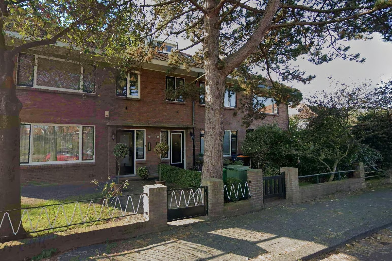 Bovenwoning Hoenderlaan 9 in Den Haag