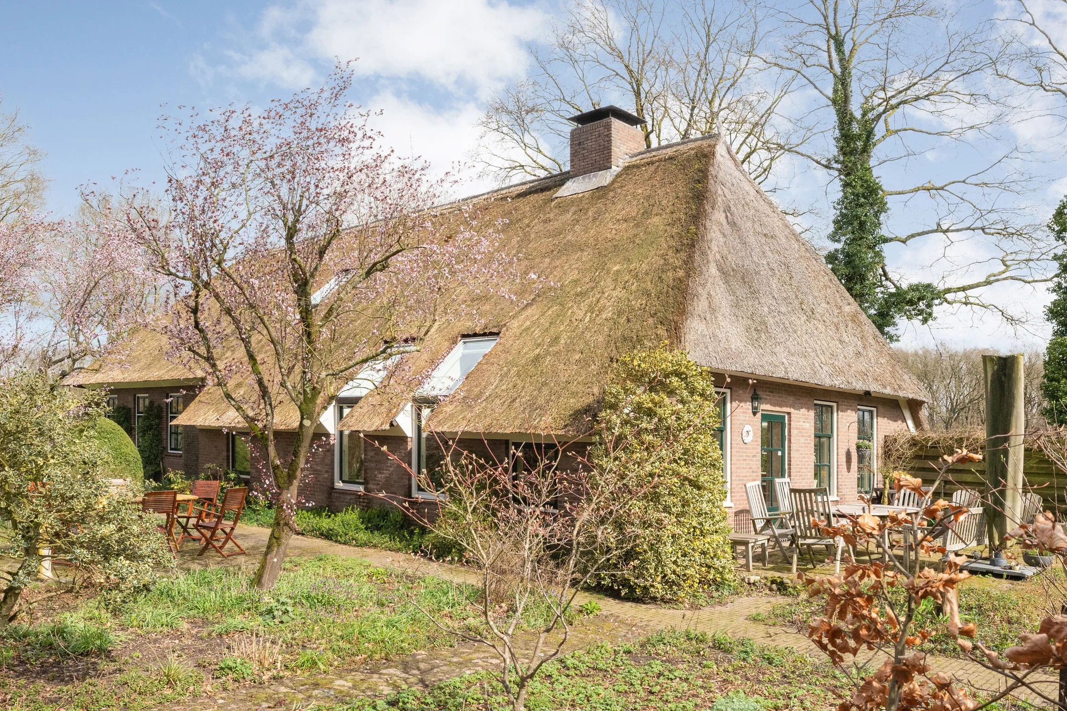 Vrijstaande woning Oevermansweg 16 in Emmen