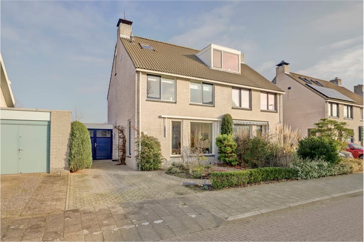 2-onder-1-kapwoning Anthony Edenlaan 27 in Goes