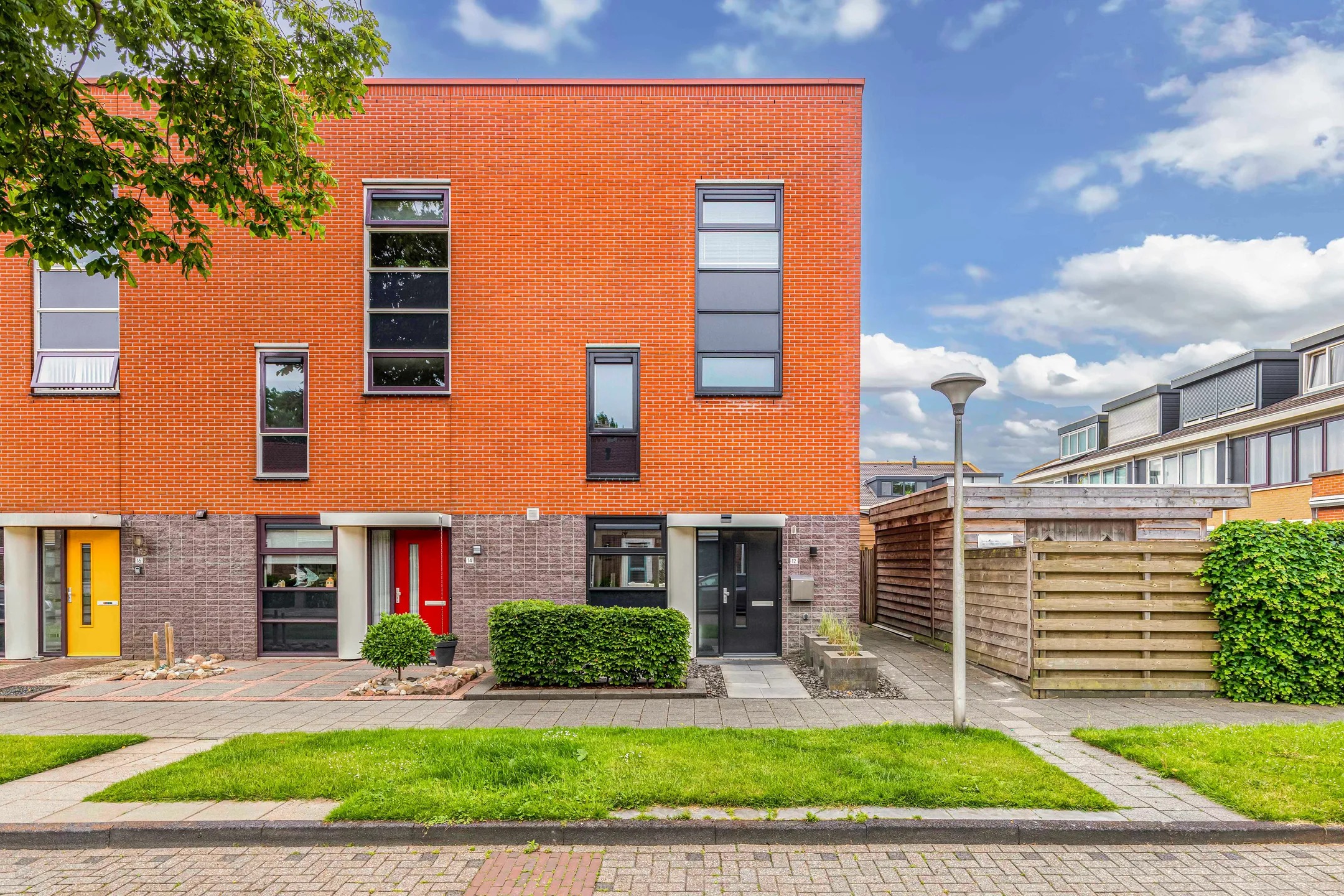 Hoekwoning Plevierenstraat 12 in Emmeloord