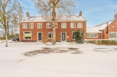 Geschakelde 2-onder-1-kapwoning Plantsoenlaan 15 in Scheemda