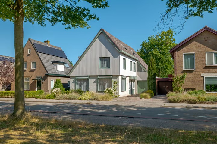 Geschakelde woning Verlengde Parklaan 18 in Hattem