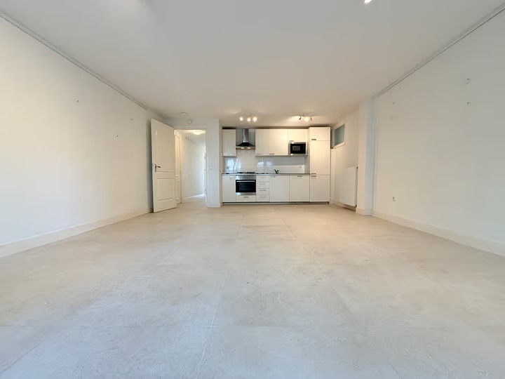 Benedenwoning 's-Gravendijkwal 118 A in Rotterdam