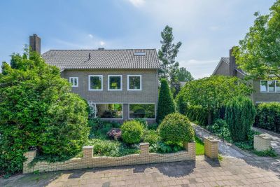 2-onder-1-kapwoning Rijksweg 56 in Naarden