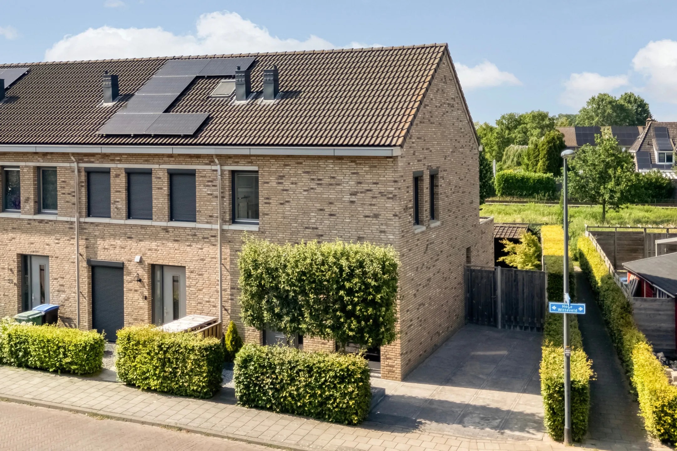 Hoekwoning Hoge Witteveld 24 in Didam