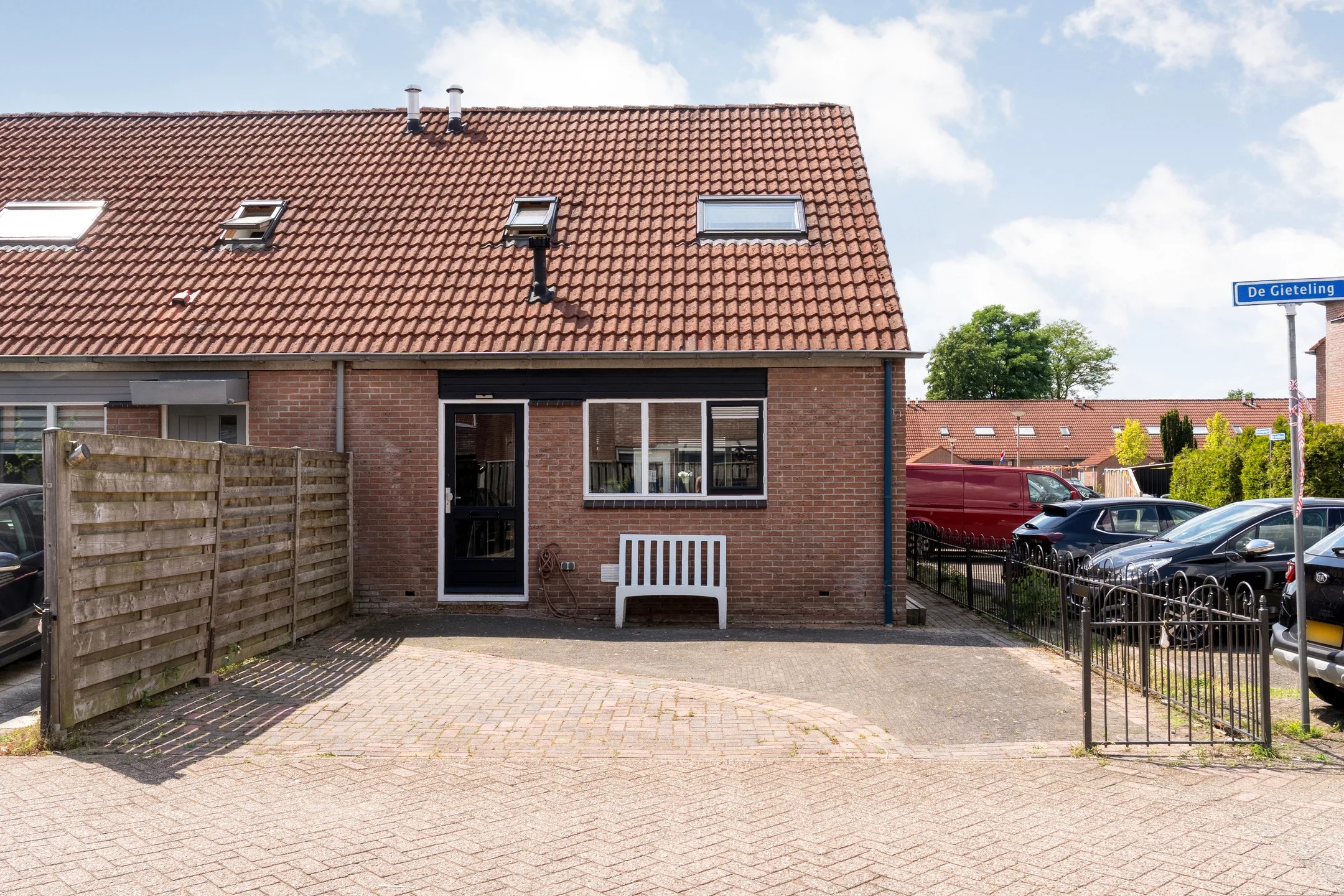 Hoekwoning De Gieteling 1 in Almelo