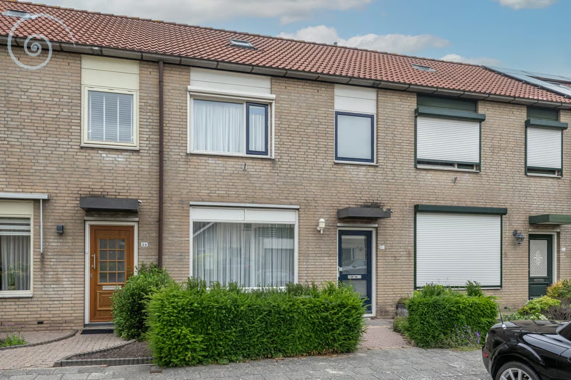 Tussenwoning Pimpelmees 26 in Sommelsdijk
