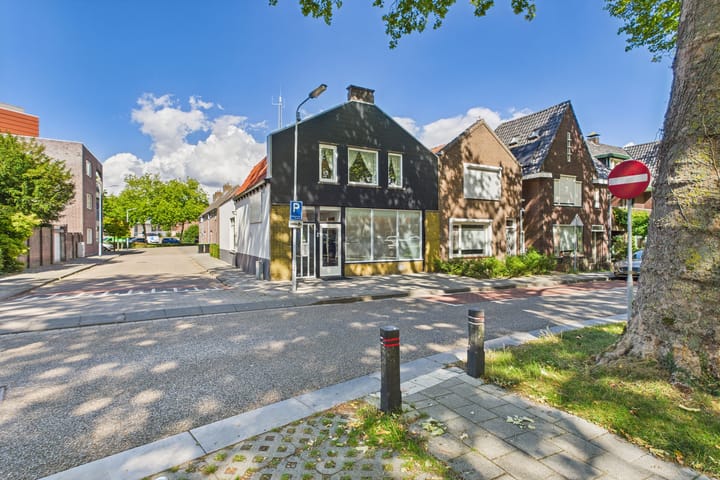 Eengezinswoning, halfvrijstaande woning van Steenbergenlaan 2 in Terneuzen