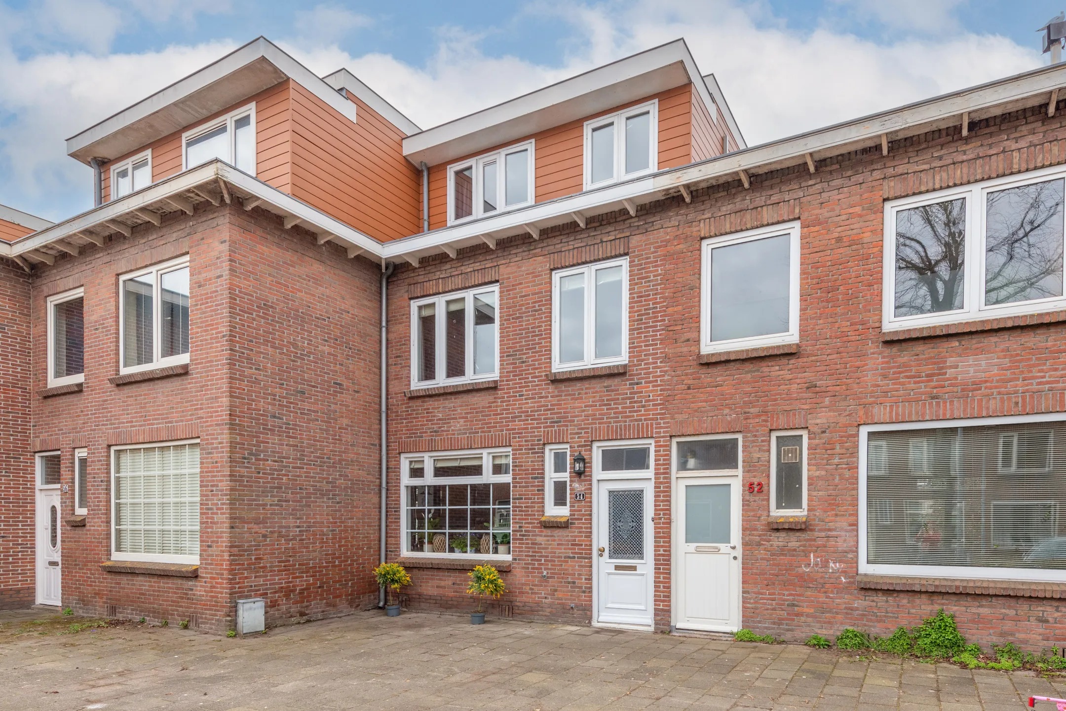 Geschakelde woning Lijsterstraat 54 in Haarlem