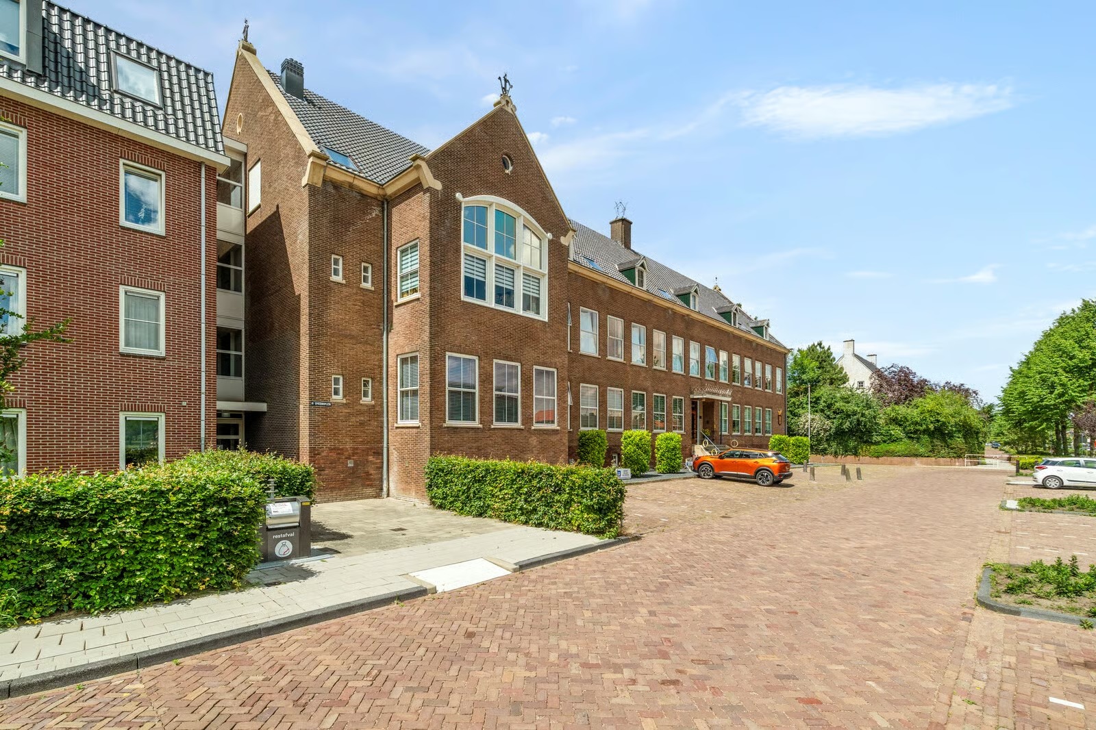 Benedenwoning Ir. Smedingplein 1 a in Wieringerwerf