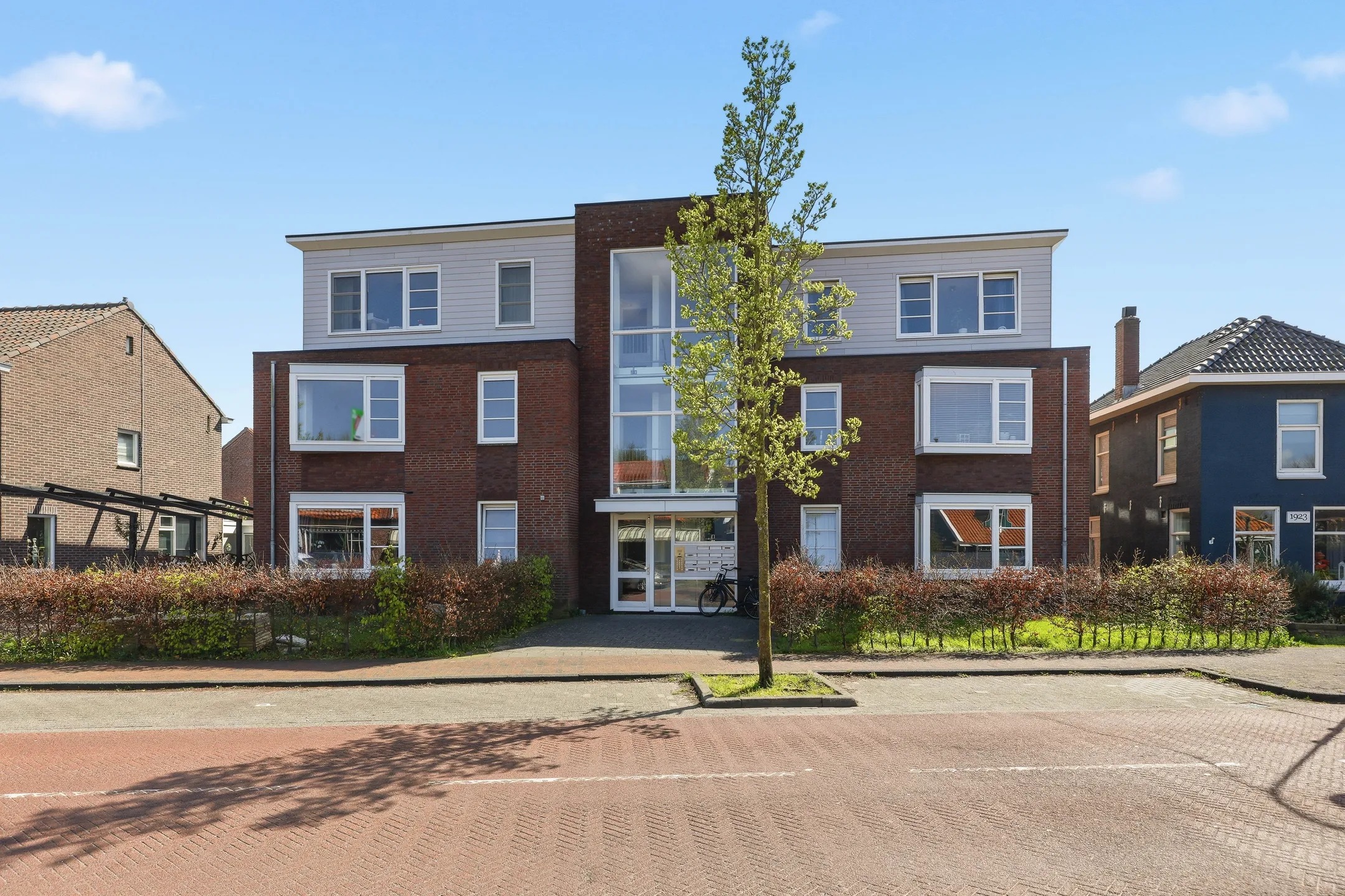 Portiekflat Dorpsstraat 12 D in Wormer