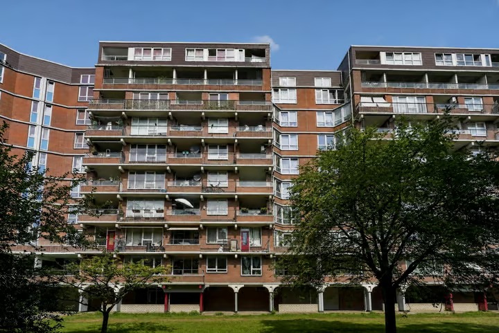 Bovenwoning Leerdamhof 150 in Amsterdam