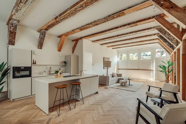 Benedenwoning Haarlemmer Houttuinen 19 A in Amsterdam