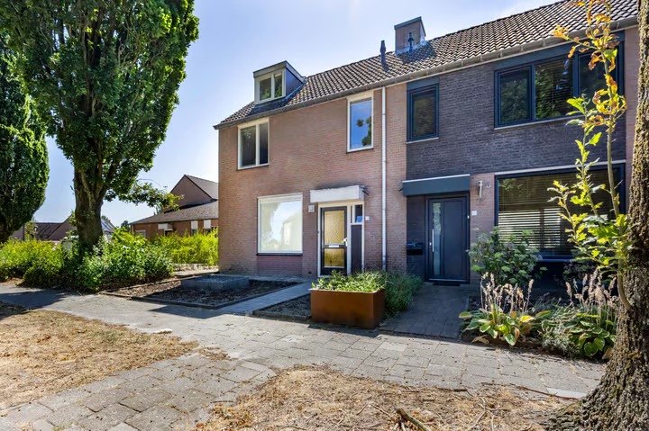 Hoekwoning Christoffelkruid 1 in Venray