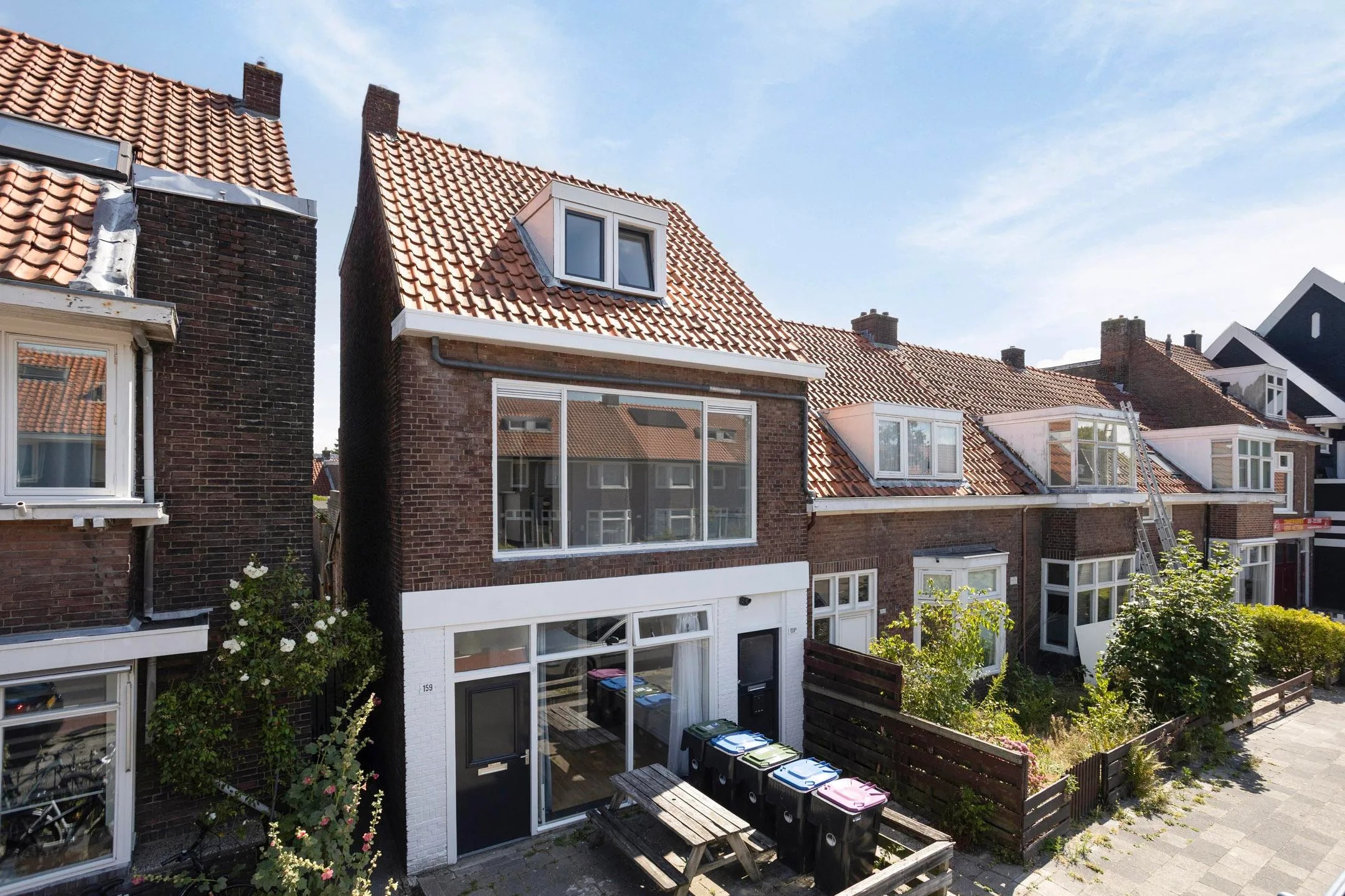 Hoekwoning Bleeklaan 159 in Leeuwarden
