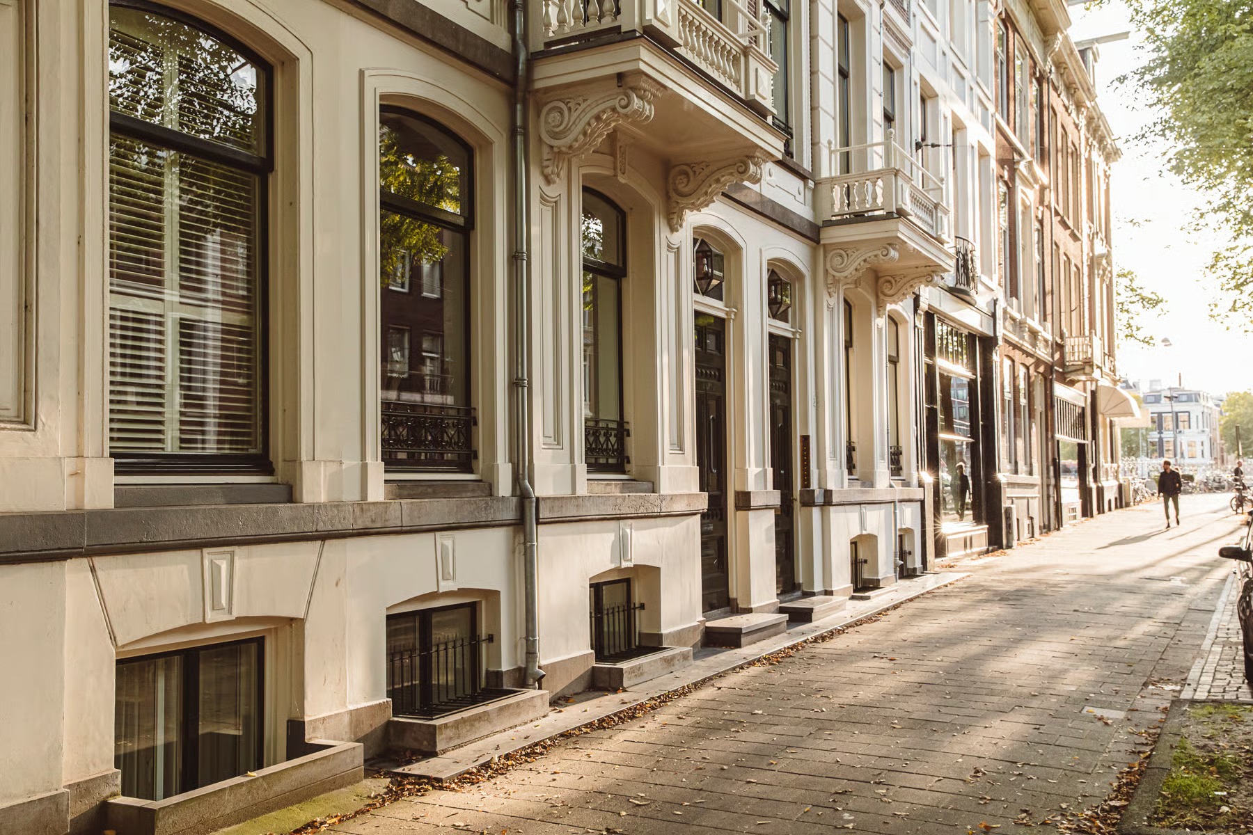 Tussenverdieping Sarphatistraat 24 C in Amsterdam