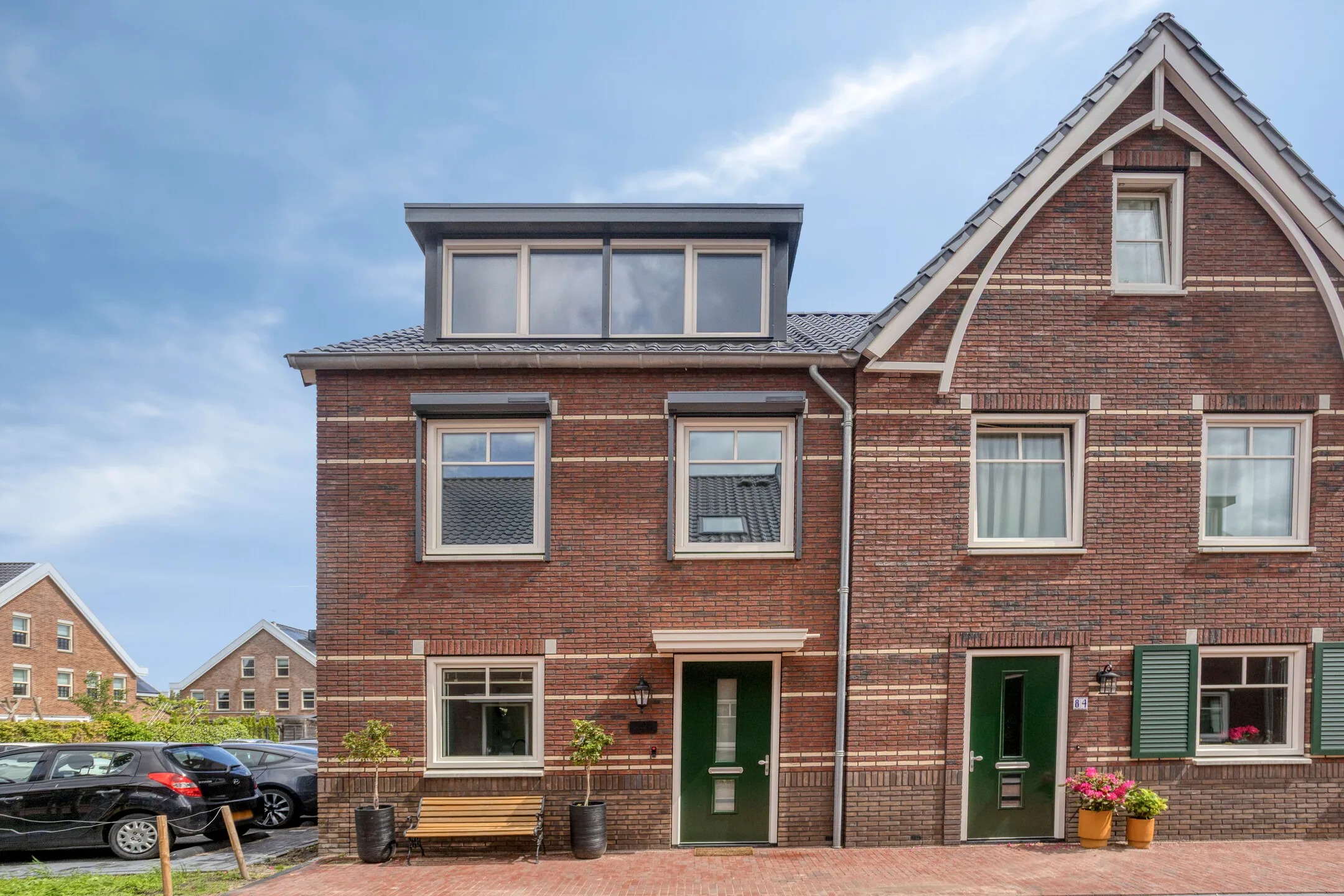 Hoekwoning Laan van Zuiderhoeven 86 in Hoofddorp