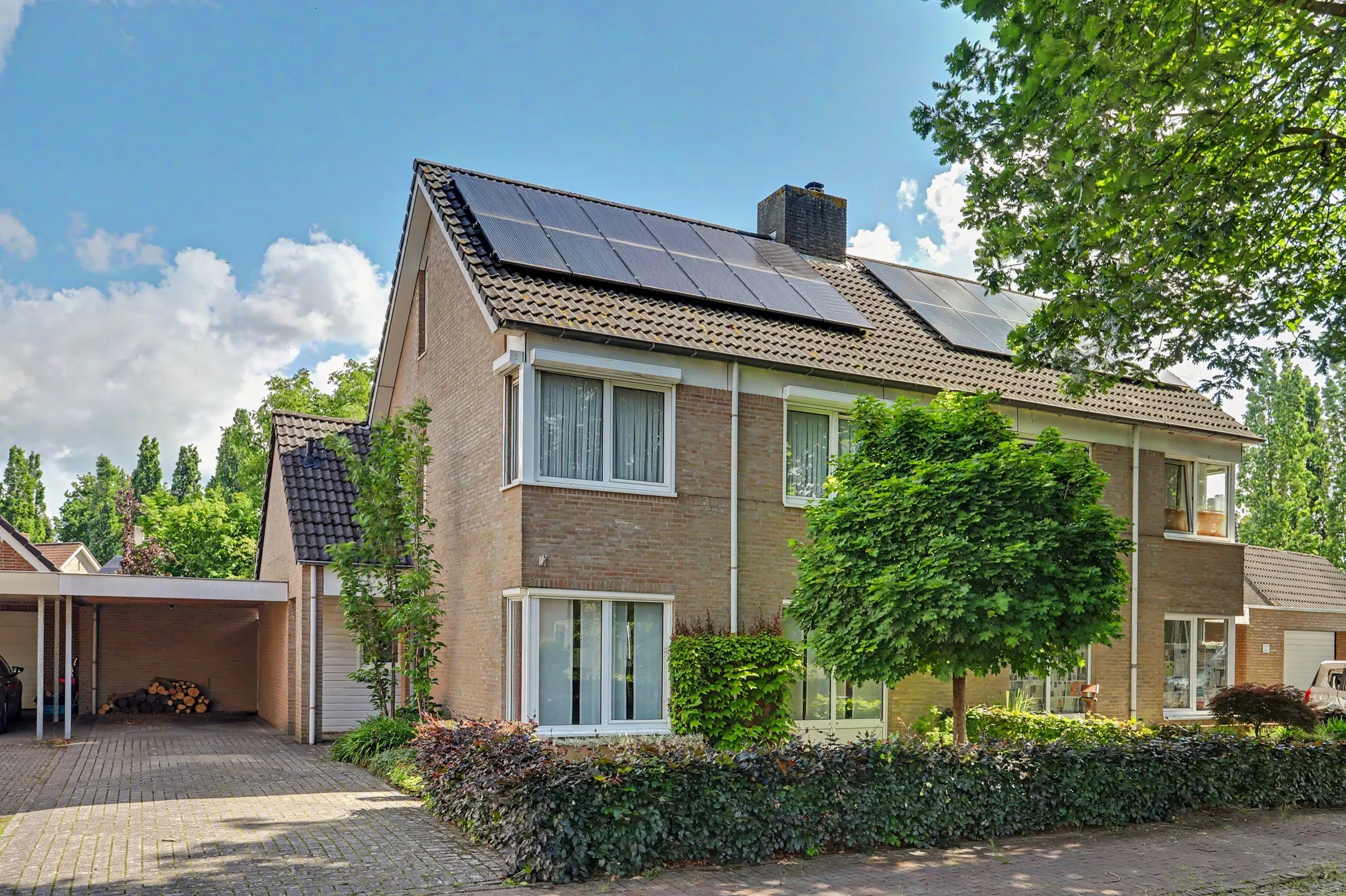 2-onder-1-kapwoning Eikenbeemd 22 in Diessen