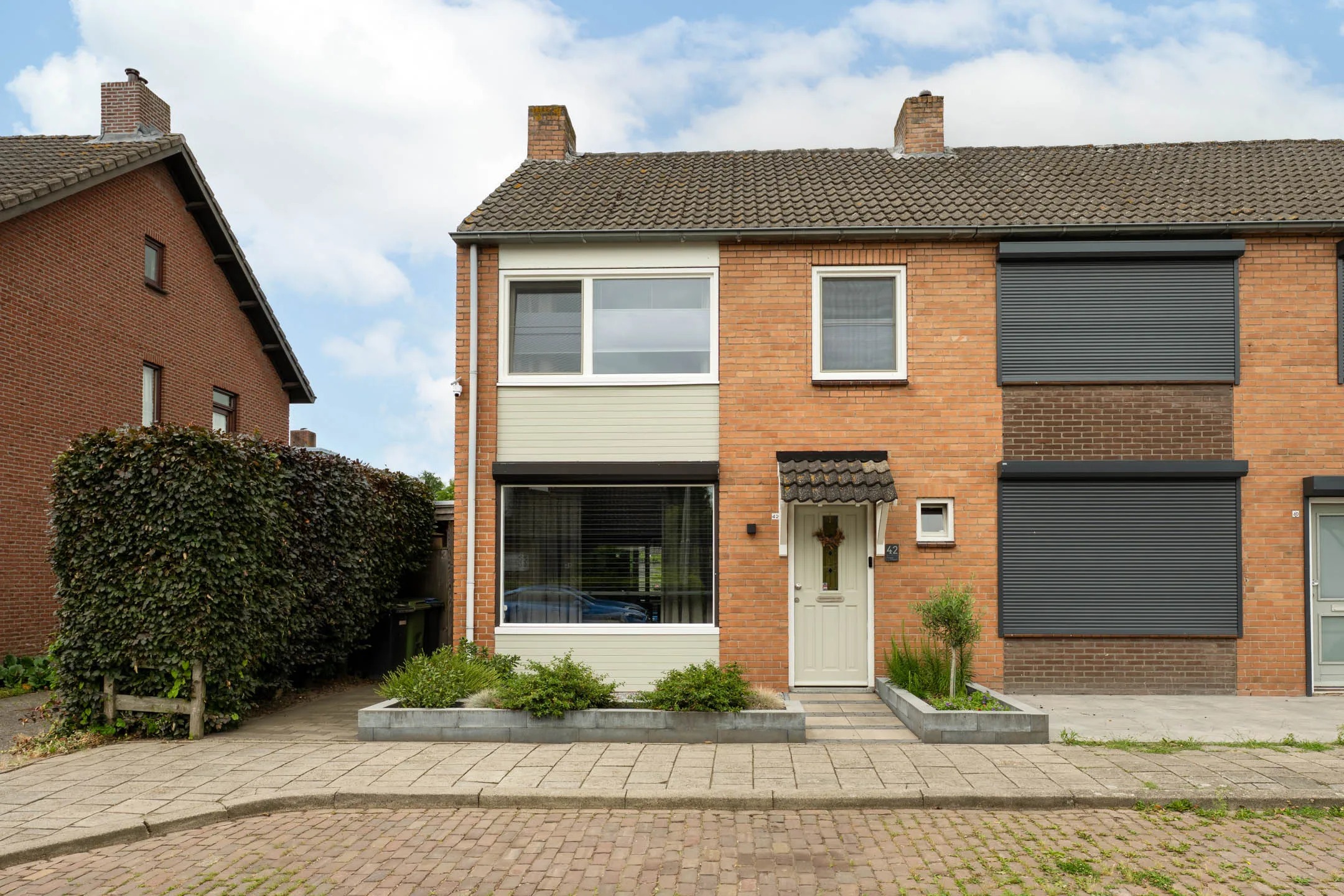 Hoekwoning Bevrijdingstraat 42 in Ossendrecht