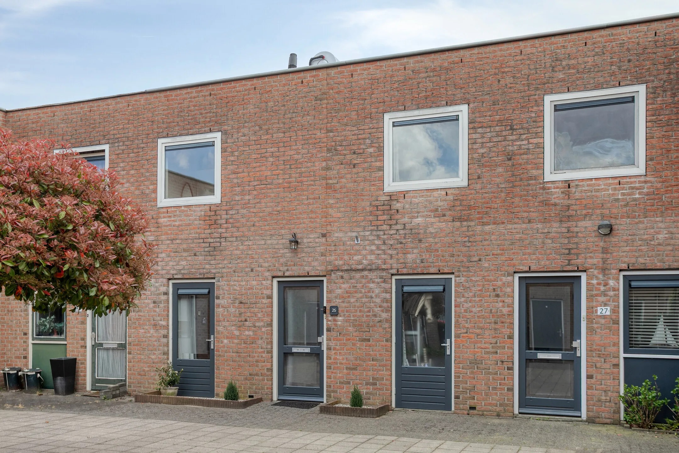 Tussenwoning Vosweide 25 in Apeldoorn