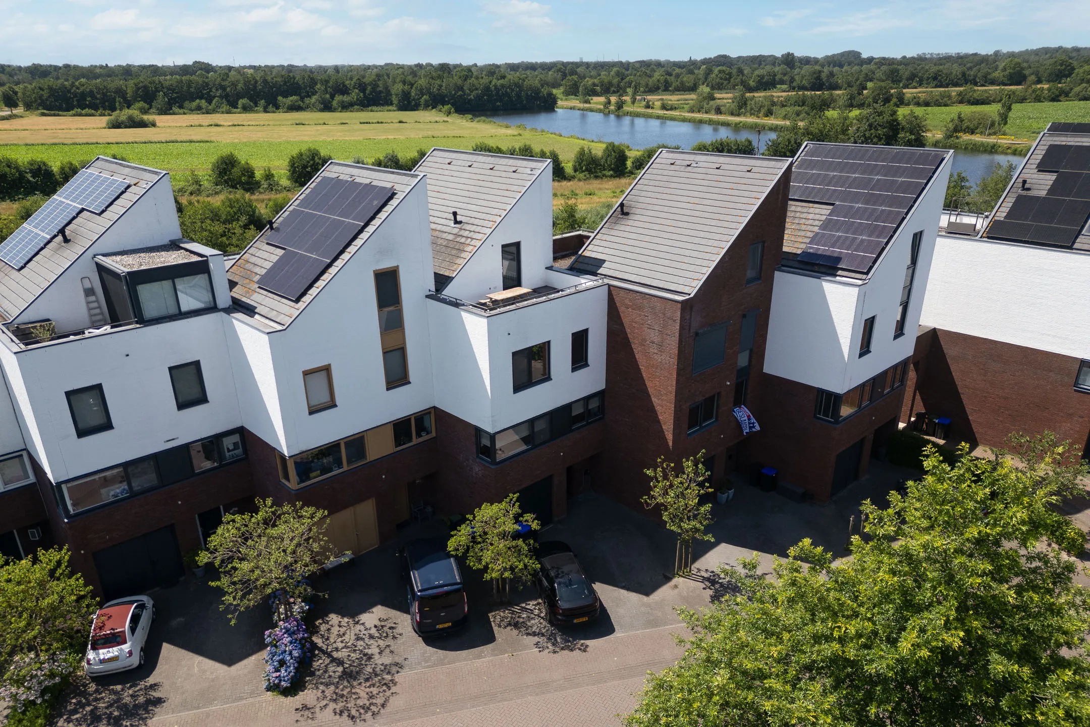 Geschakelde woning (split-level woning) Het Kanteel 32 in Waalwijk