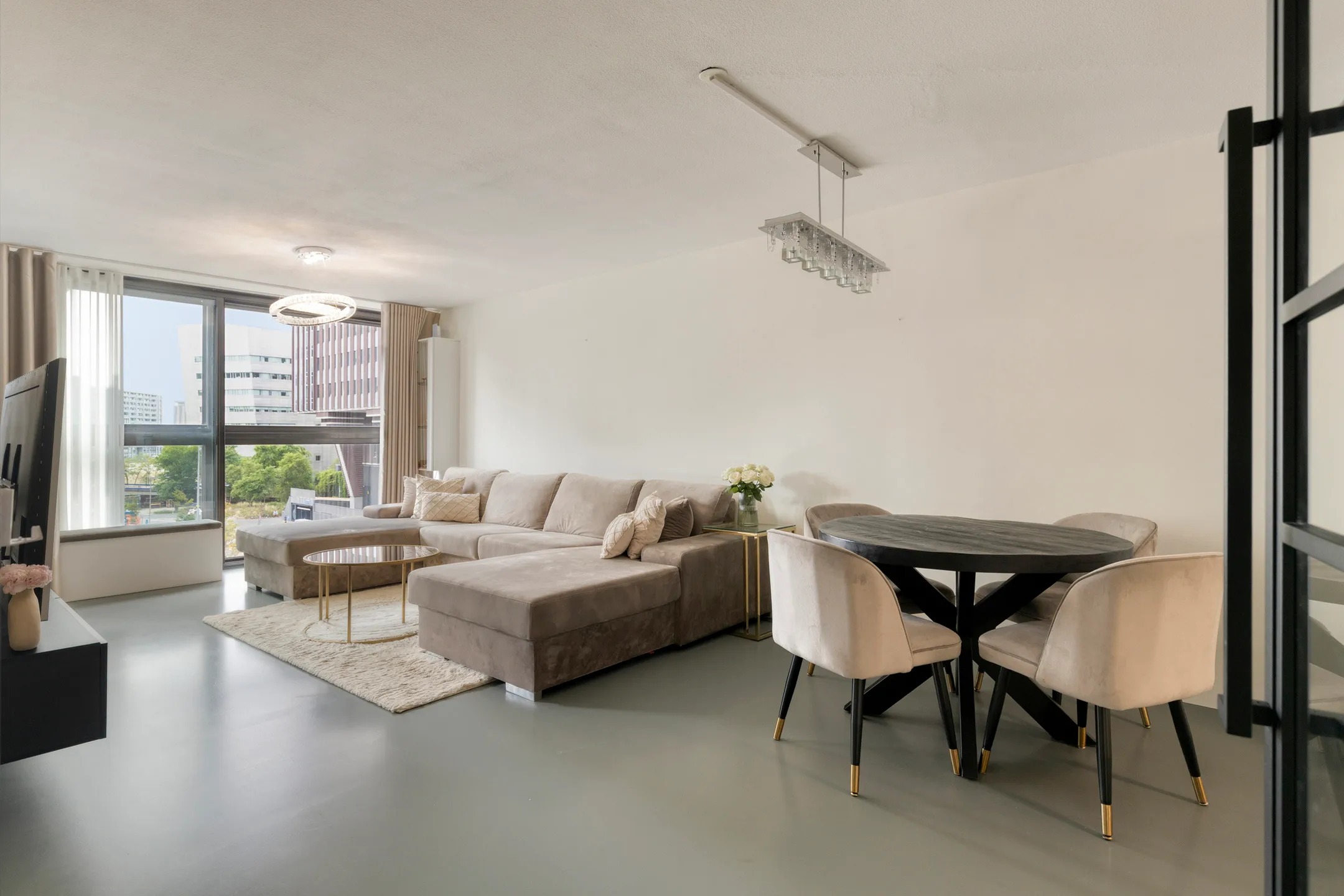Galerijflat Laan op Zuid 522 in Rotterdam