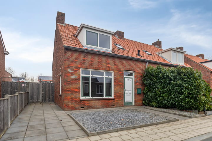2-onder-1-kapwoning Slotstraat 47 in Kruiningen