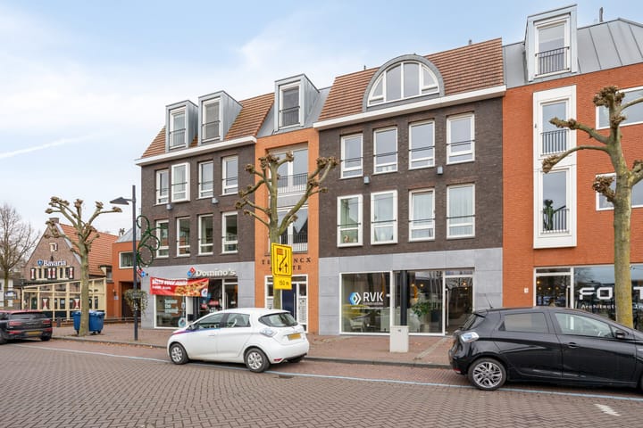 Portiekflat Wilhelminaplein 23 a in Someren