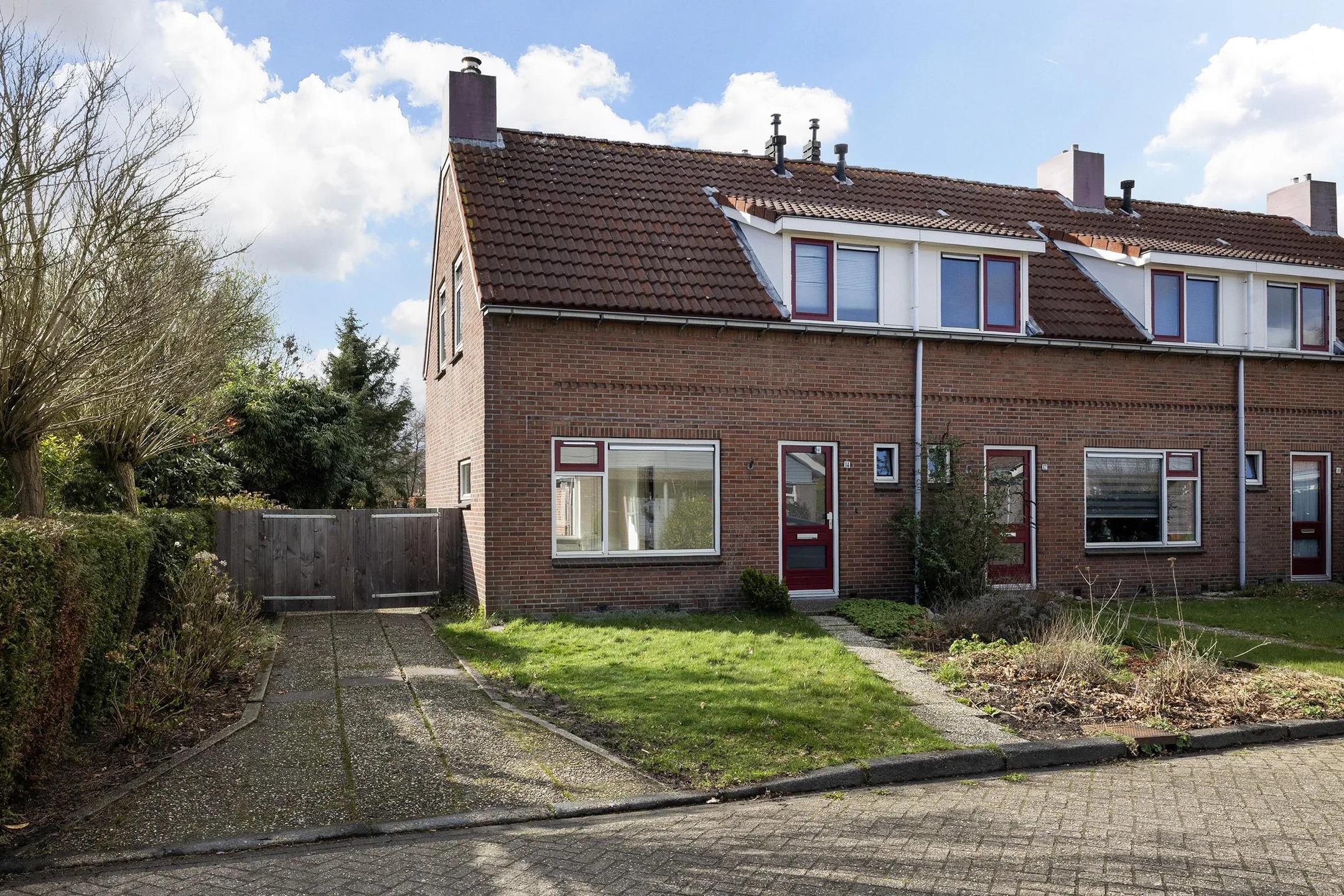 Hoekwoning Oerdwars 14 in Opeinde