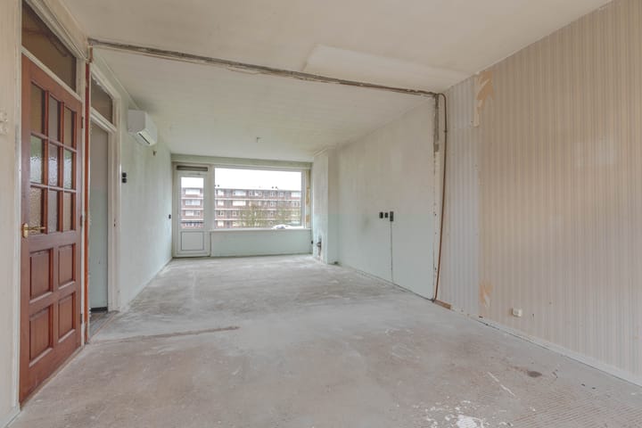 Portiekflat Anthony Tijkenstraat 30 Rotterdam