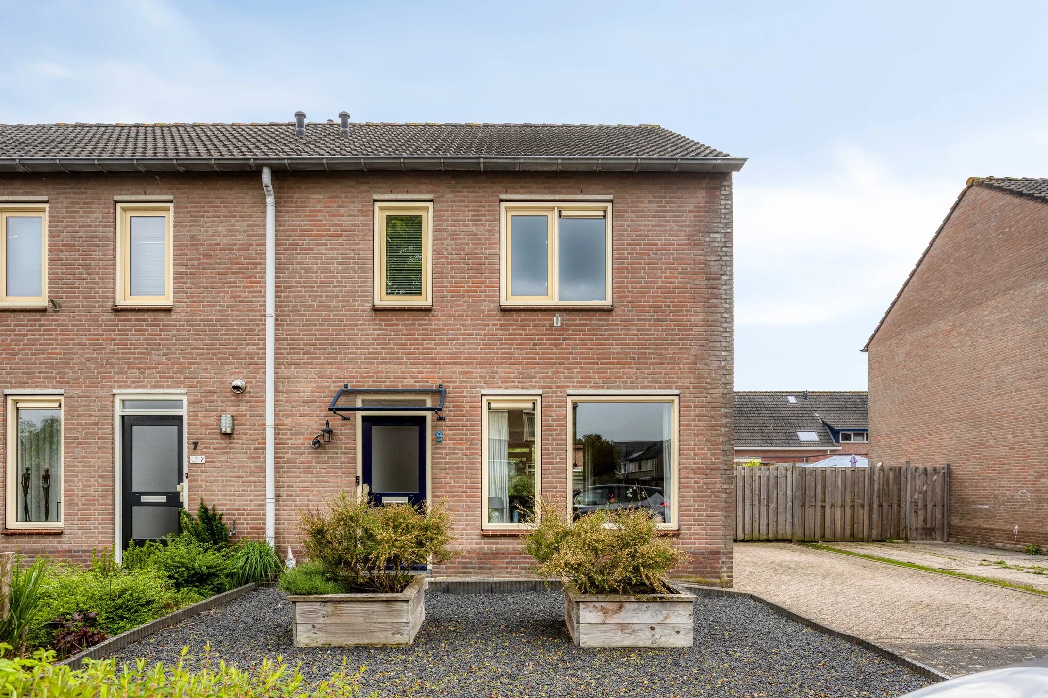 Hoekwoning Esdoornstraat 9 in Brakel
