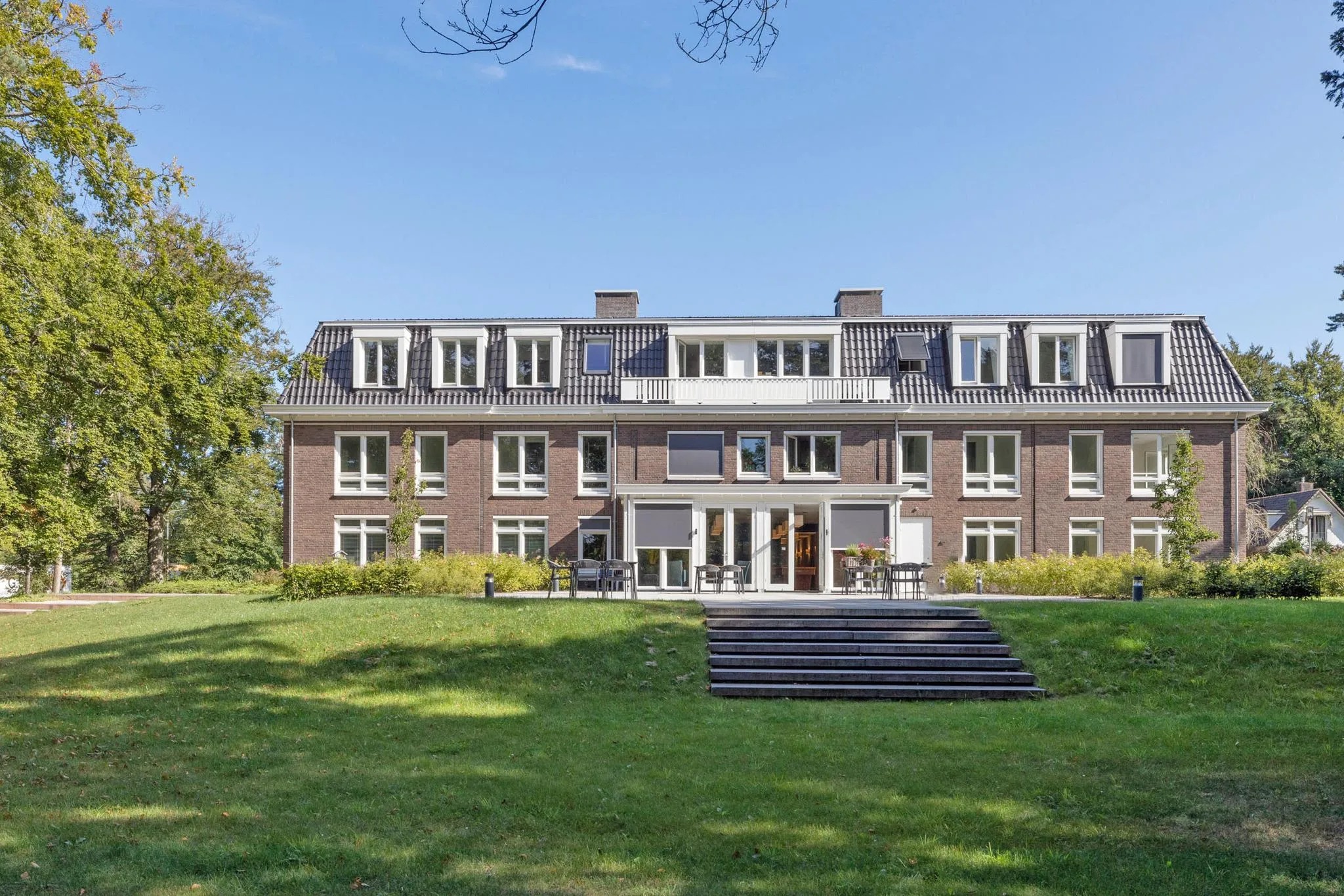 Galerijflat Prins Hendriklaan 54 in Blaricum