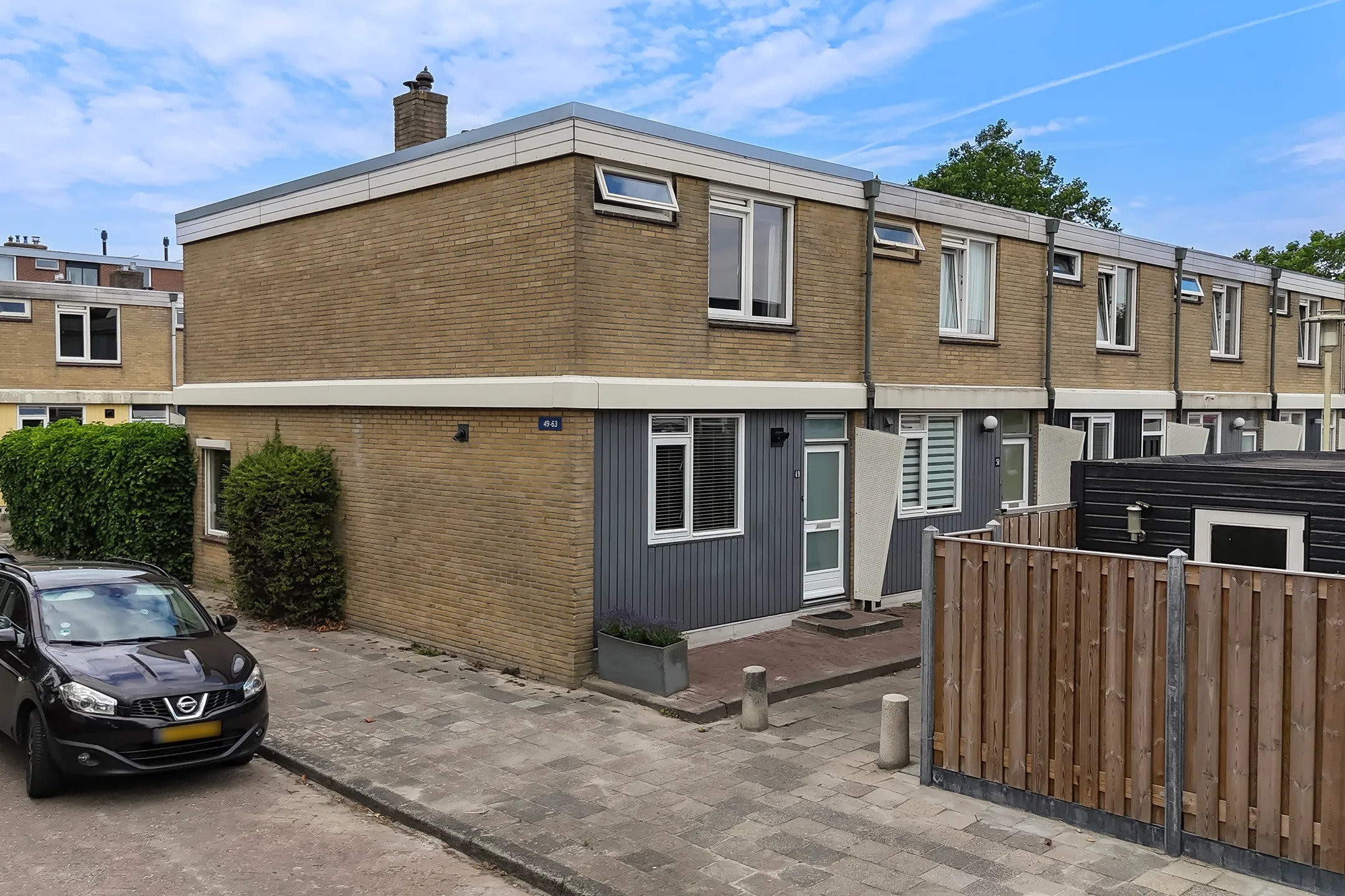 Hoekwoning Wilgenstraat 49 in Leeuwarden