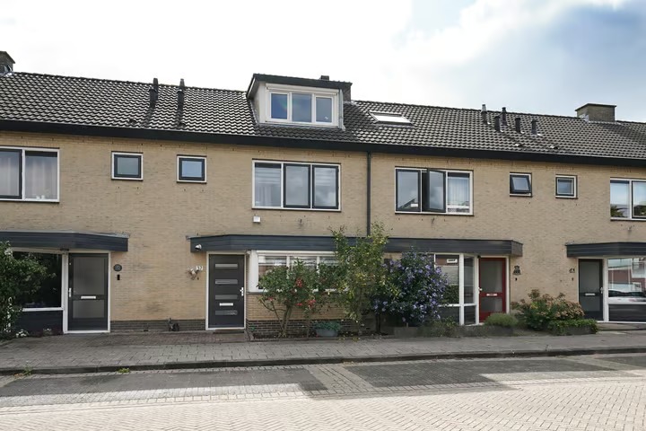 Tussenwoning Wallenbergstraat 37 in Putten