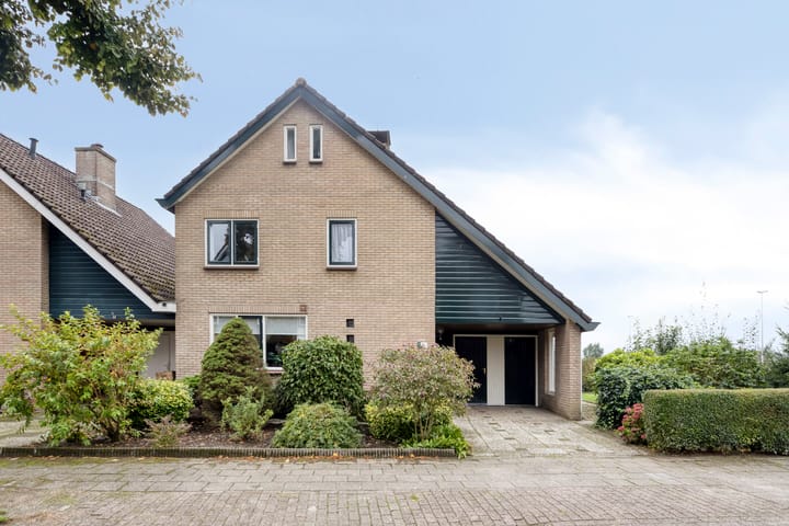Eengezinswoning, geschakelde woning Meester Koolenweg 28 Zwolle