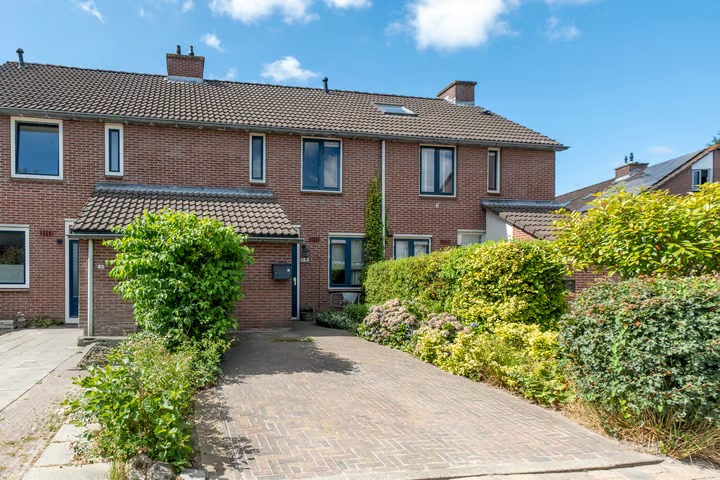 Tussenwoning Heideveld 11 in Assen