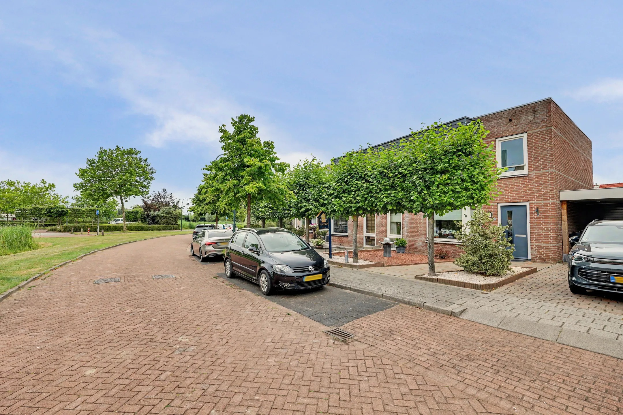 Hoekwoning Voorerf 16 in Tholen
