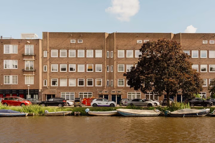 Tussenverdieping Amstelkade 77 3 in Amsterdam