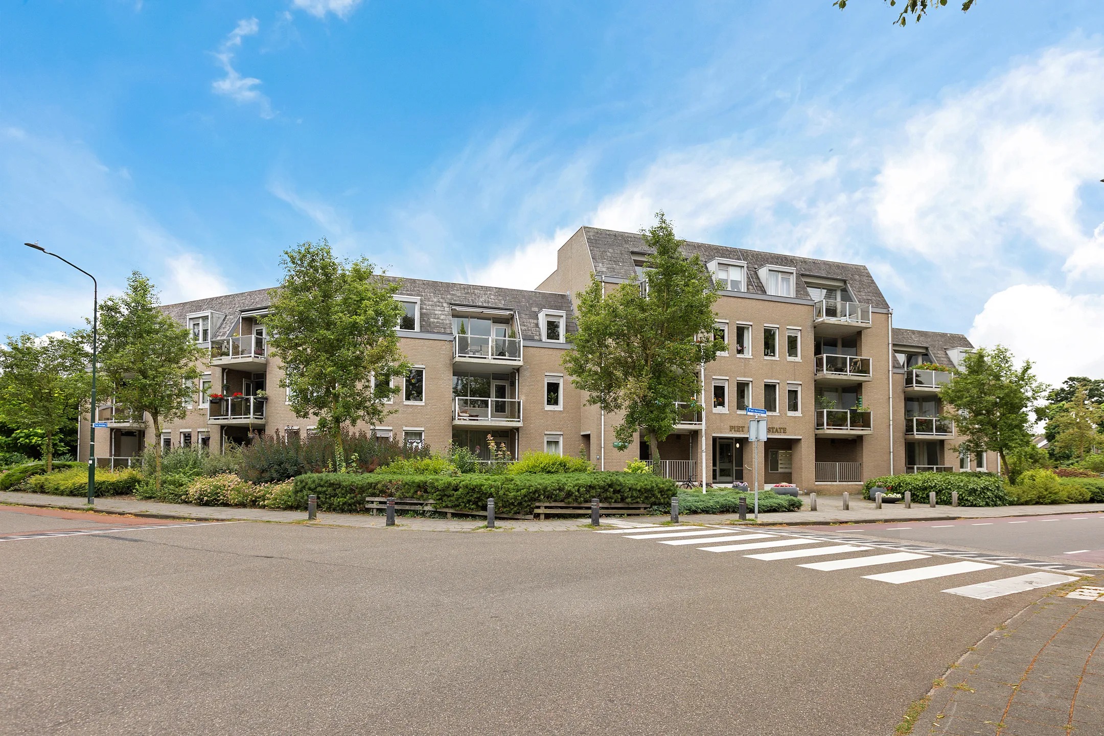 Galerijflat Piet Heinlaan 37 in Son en Breugel