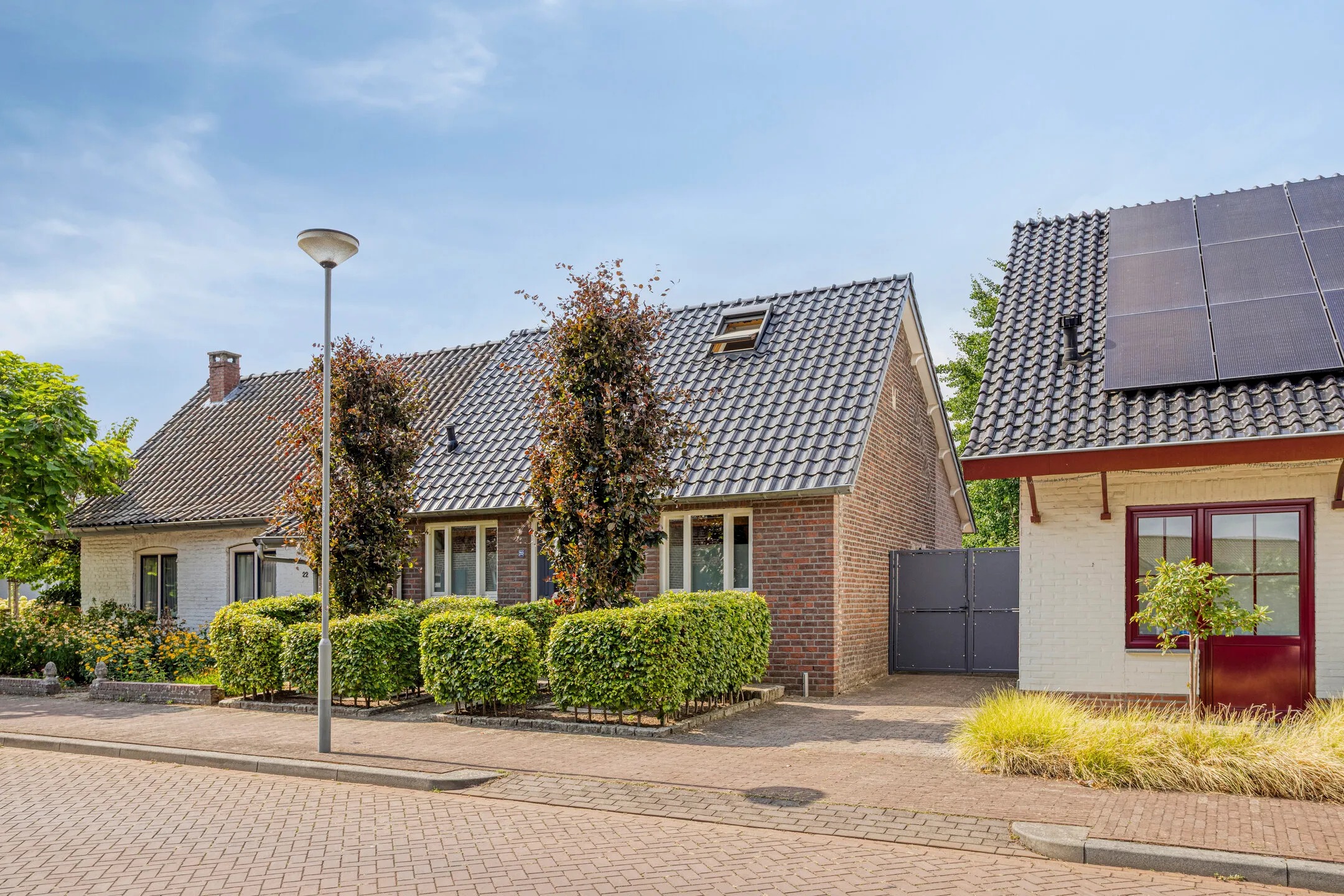 2-onder-1-kapwoning Dorpsstraat 20 in Heel
