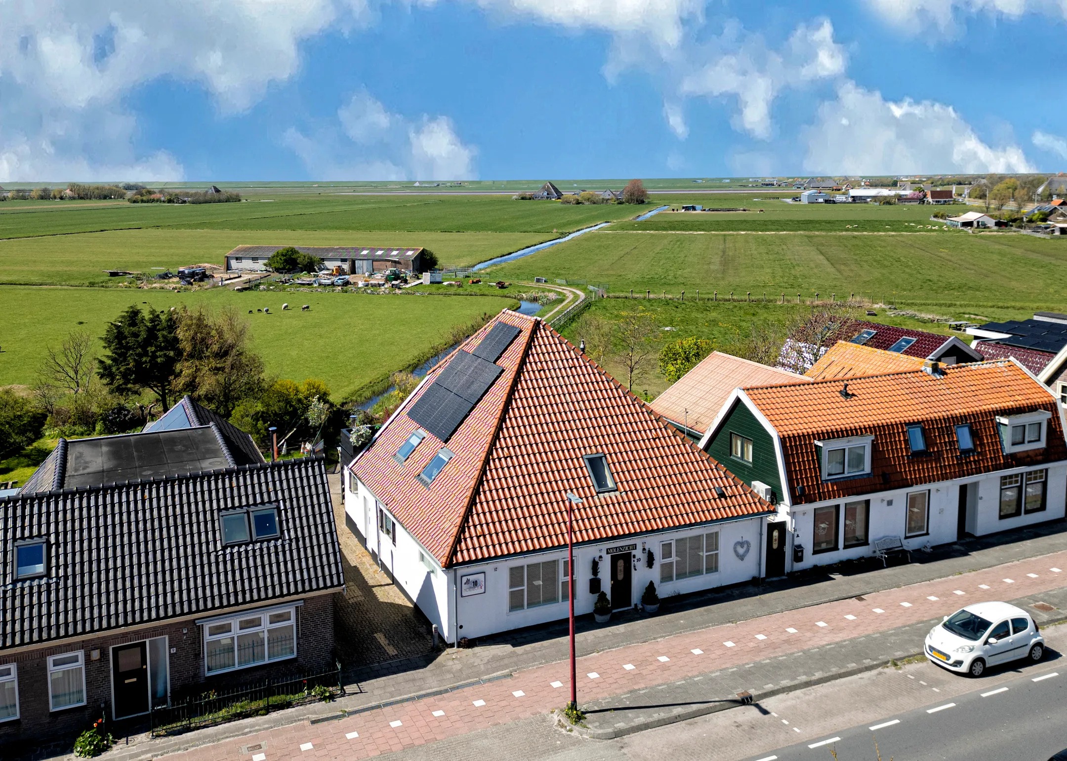 Vrijstaande woning Rijksweg 10 in Burgerbrug