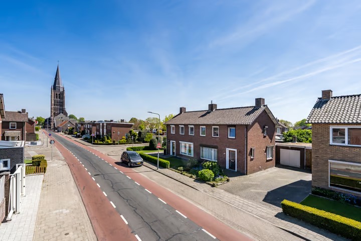 2-onder-1-kapwoning Burg. Greijmansstraat 49 in Nederweert